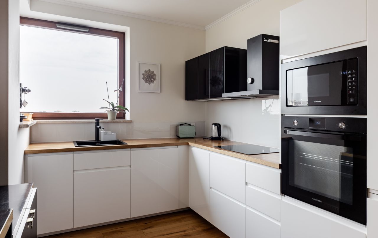 95872280 16 Sea Towers 82 m2 piekny widok na morze